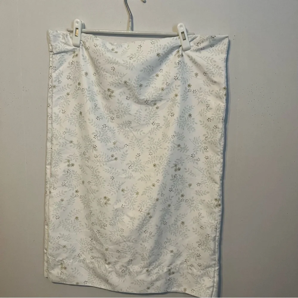 Cuddles Duds standard pillowcase 20 x 30“.